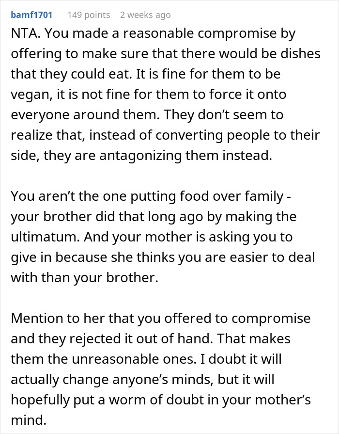 Militantly Vegan Man Tries To Ruin Possibly The Last Thanksgiving With The Whole Family Militantly Vegan Man Tries To Ruin Possibly The Last Thanksgiving With The Whole Family