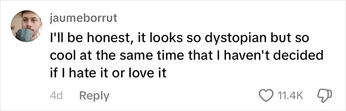 Man Shares What Daily Commute In Chongqing Looks Like, People Are Shocked And Horrified Man Shares What Daily Commute In Chongqing Looks Like, People Are Shocked And Horrified