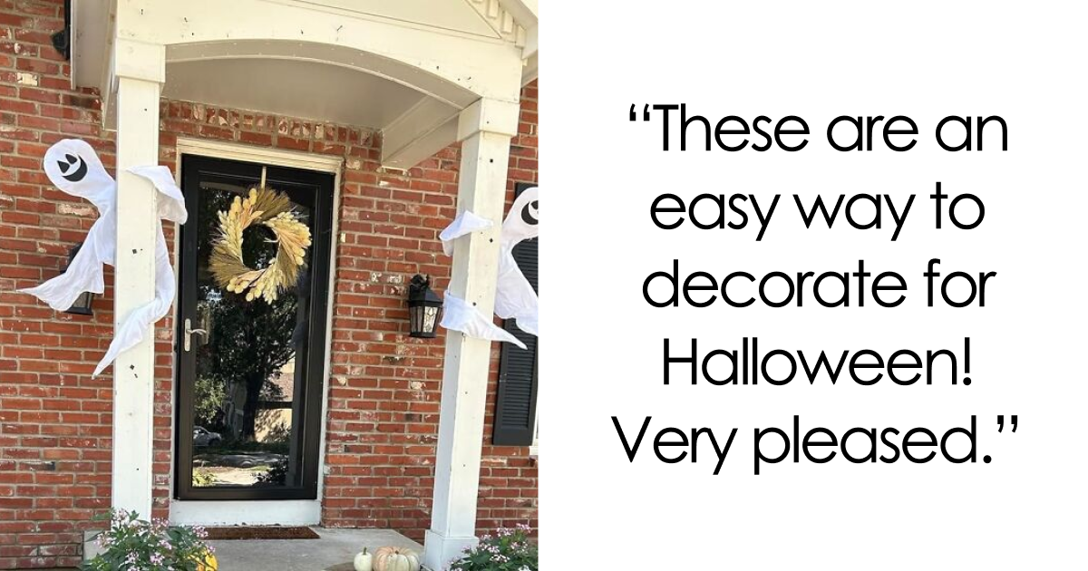 You’re Winning Halloween This Year With These 23 Epic Front Yard