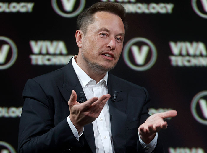 JK Rowling And Elon Musk Mock Scottish Government's List Of 24 Genders, Including “Pangender” JK Rowling And Elon Musk Mock Scottish Government's List Of 24 Genders, Including “Pangender”