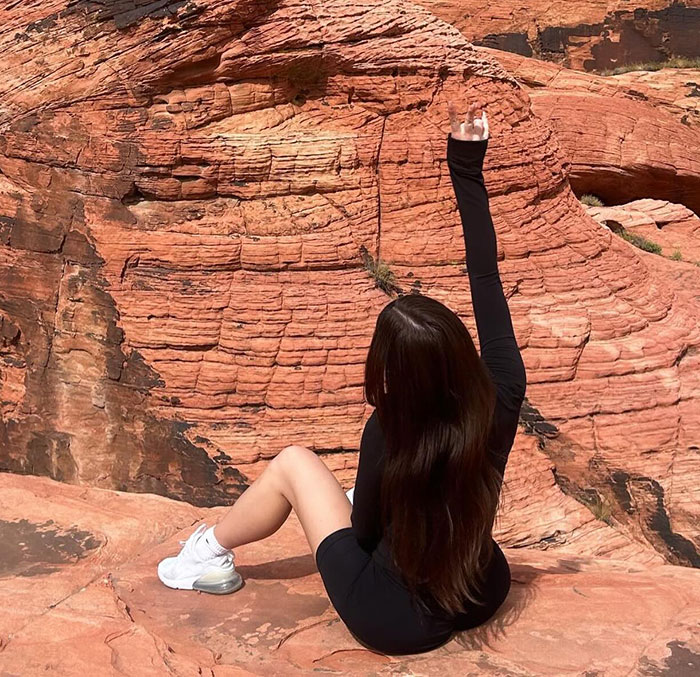 Erik Menendez’s Stepdaughter Shares Major Update On "New Evidence" And Potential Release Erik Menendez’s Stepdaughter Shares Major Update On "New Evidence" And Potential Release