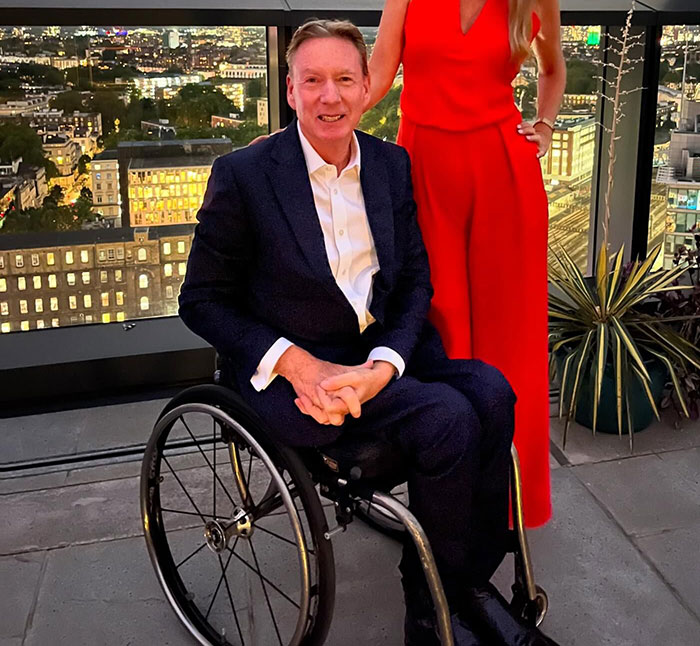 "Absolutely Disgraceful": Netizens Slam Airline After Disabled Man Was Forced To Crawl To Bathroom "Absolutely Disgraceful": Netizens Slam Airline After Disabled Man Was Forced To Crawl To Bathroom