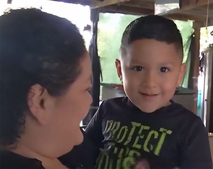 Mom "Completely Heartbroken" After Her 3-Year-Old Walked Home From School Unsupervised Mom "Completely Heartbroken" After Her 3-Year-Old Walked Home From School Unsupervised