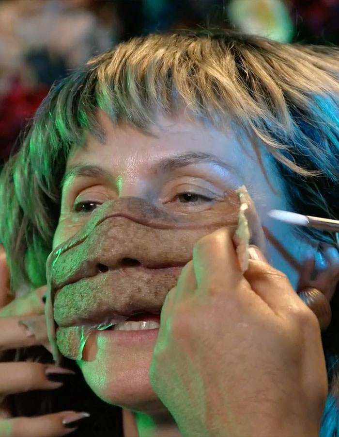 "Otherworldly": Heidi Klum's 2024 Halloween Costume Teasers Have Fans Losing Their Minds "Otherworldly": Heidi Klum's 2024 Halloween Costume Teasers Have Fans Losing Their Minds