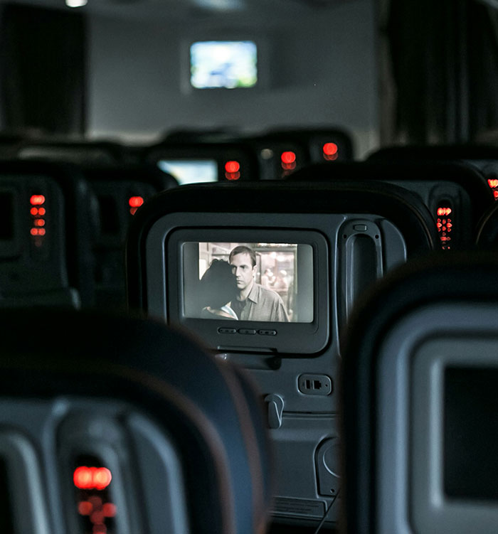 Controversial Argument Between Jessica Chastain And JetBlue Goes Viral: “Girl, Read The Room” Controversial Argument Between Jessica Chastain And JetBlue Goes Viral: “Girl, Read The Room”