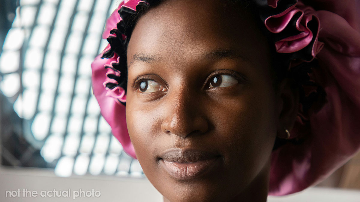 Woman Insists BF’s Daughter Is Racist For Wearing A Bonnet, It Gets Them Kicked Out From Her Home