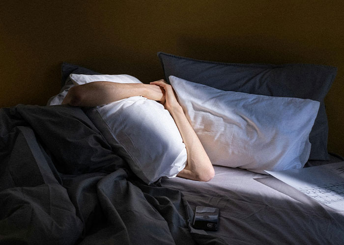 “I’m Your Father; I Shouldn’t Have To Pay”: Man Breaks Son’s House Rules, Eviction Ensues “I’m Your Father; I Shouldn’t Have To Pay”: Man Breaks Son’s House Rules, Eviction Ensues