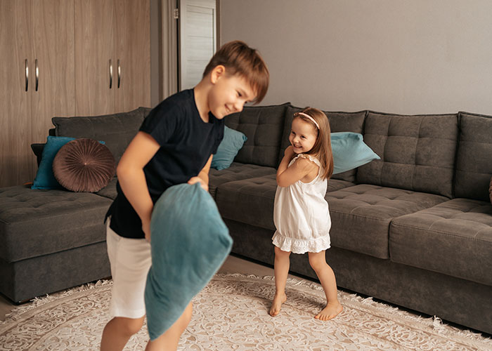 Mom Pressures Brother To Babysit Every Weekend To Help Save Her Marriage, Gets A Reality Check Mom Pressures Brother To Babysit Every Weekend To Help Save Her Marriage, Gets A Reality Check