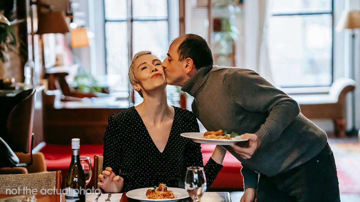 Mom Uninvites Stepson From Fam’s Trip To Disney World, Netizens Conclude That She’s A Total Jerk