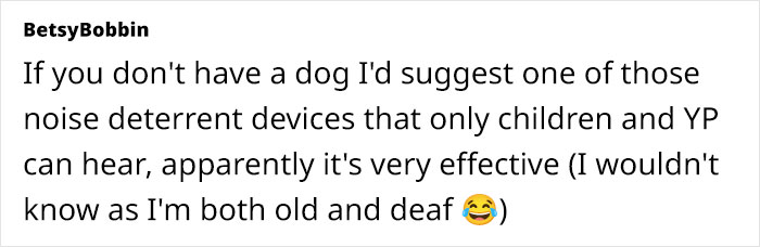 “I’m A Karen”: Woman Taunted By Kids Taking Up Space On Her Wall Wonders How To Solve The Issue “I’m A Karen”: Woman Taunted By Kids Taking Up Space On Her Wall Wonders How To Solve The Issue