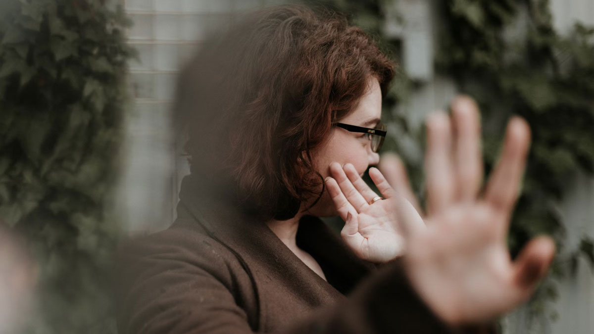 41 Of The Worst Jobs For Serious Relationships, According To People Online