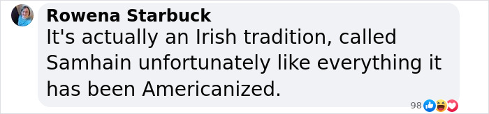 61YO Divides Internet After Calling Halloween A 'Complete Waste Of Time And Money' 61YO Divides Internet After Calling Halloween A 'Complete Waste Of Time And Money'