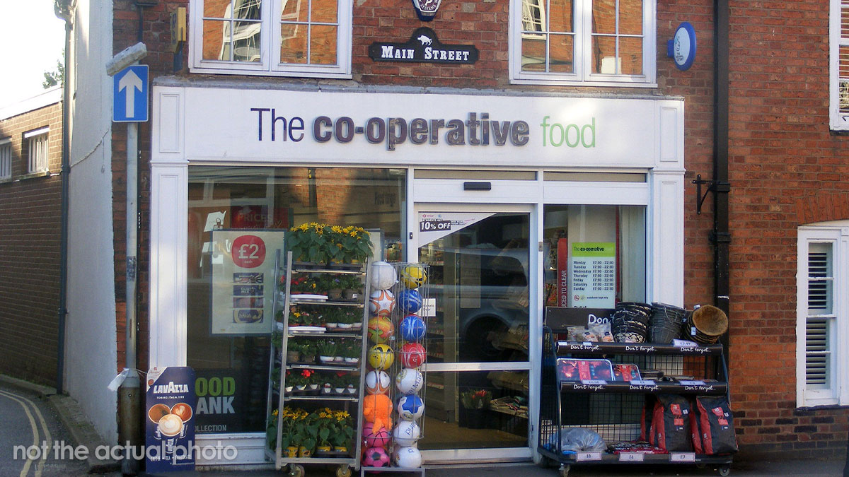 Store Refuses To Let Pregnant Woman Use Their Toilet, Making Her Wet Herself