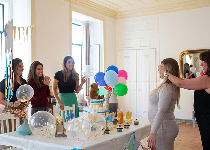 Woman Has Only One Job At Sister’s Gender Reveal, Fails It And Doesn’t Get What’s The Issue Woman Has Only One Job At Sister’s Gender Reveal, Fails It And Doesn’t Get What’s The Issue