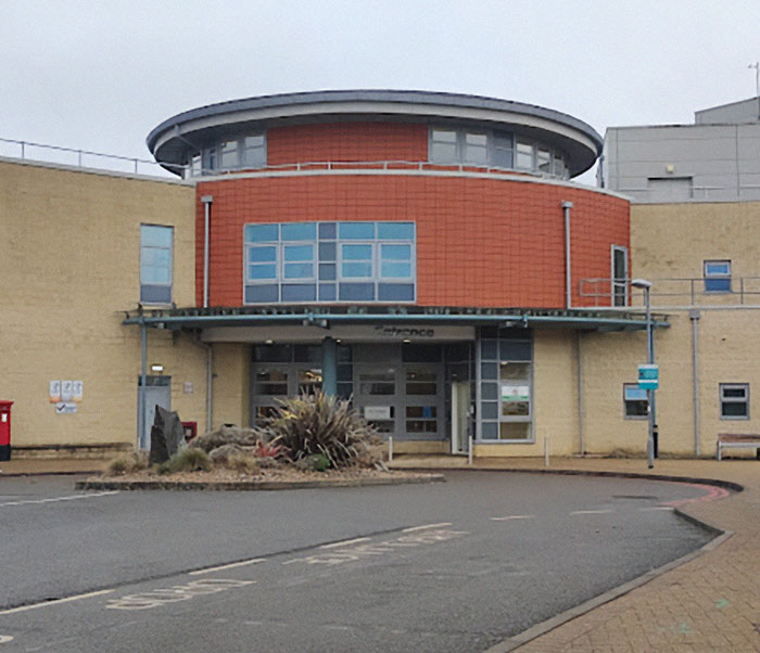 "Arrest The Staff": Student Nurse Who Thought She Was Just Tired Loses Life After 12-Hour ER Wait "Arrest The Staff": Student Nurse Who Thought She Was Just Tired Loses Life After 12-Hour ER Wait