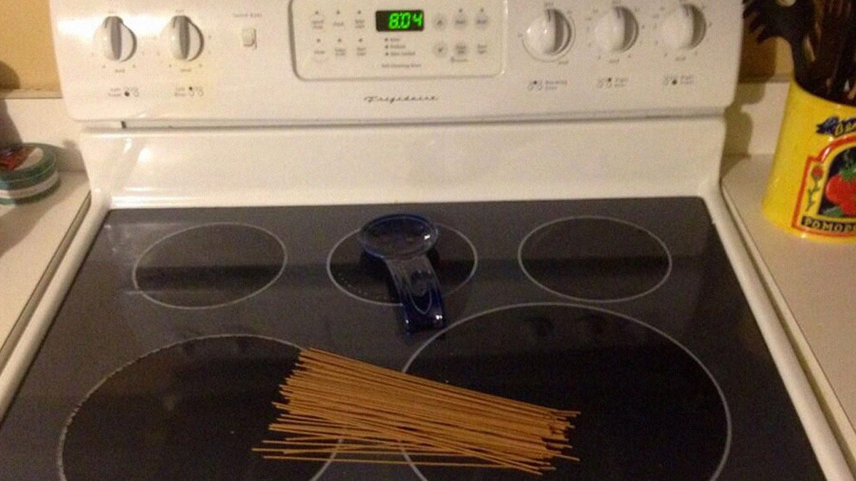 50 Pics Showing Men Making Their Partners’ Lives Harder Than They Should Be