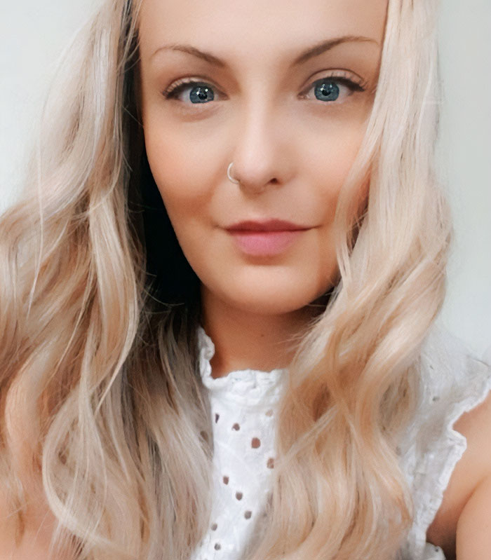 "Arrest The Staff": Student Nurse Who Thought She Was Just Tired Loses Life After 12-Hour ER Wait "Arrest The Staff": Student Nurse Who Thought She Was Just Tired Loses Life After 12-Hour ER Wait