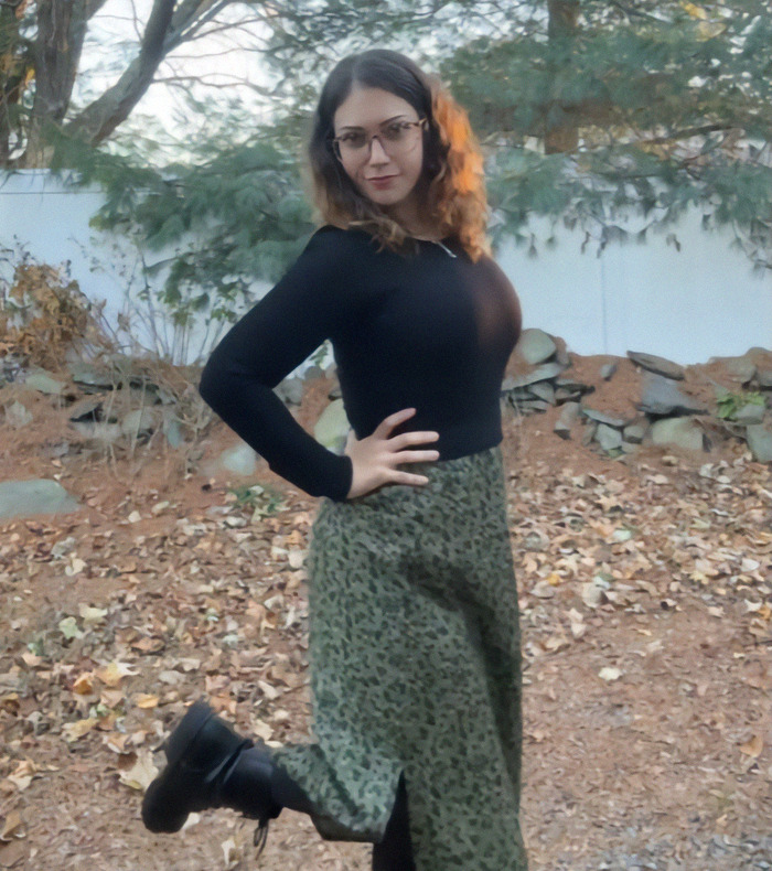 “Super Cute, Right?” She Dressed Up For A Date, Then His First Comment Shattered Everything “Super Cute, Right?” She Dressed Up For A Date, Then His First Comment Shattered Everything