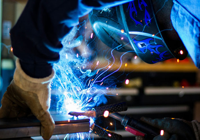 Man Furious At Childfree Coworker For Ruining His Paternity Leave, Gets A Reality Check Man Furious At Childfree Coworker For Ruining His Paternity Leave, Gets A Reality Check