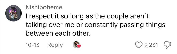 "Strangers On A Plane": Couple Refuses To Swap Seats With Woman Stuck Between Them "Strangers On A Plane": Couple Refuses To Swap Seats With Woman Stuck Between Them