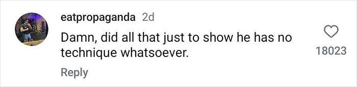 "Male Privilege": Man Interrupts Woman At The Gym To Use Punching Bag Himself, Sparks Outrage "Male Privilege": Man Interrupts Woman At The Gym To Use Punching Bag Himself, Sparks Outrage
