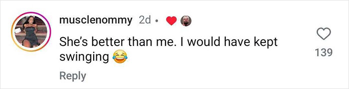 "Male Privilege": Man Interrupts Woman At The Gym To Use Punching Bag Himself, Sparks Outrage "Male Privilege": Man Interrupts Woman At The Gym To Use Punching Bag Himself, Sparks Outrage