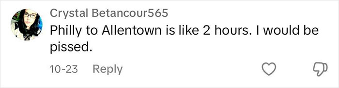 Passenger Shows Up For American Airlines “Flight”—Finds Bus Waiting At Gate Passenger Shows Up For American Airlines “Flight”—Finds Bus Waiting At Gate