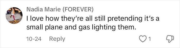 Passenger Shows Up For American Airlines “Flight”—Finds Bus Waiting At Gate Passenger Shows Up For American Airlines “Flight”—Finds Bus Waiting At Gate