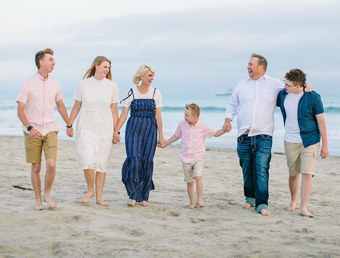 Parents Ecstatic As Kickball Game They Arranged For Son With Down Syndrome Attracts Every Kid Around Parents Ecstatic As Kickball Game They Arranged For Son With Down Syndrome Attracts Every Kid Around