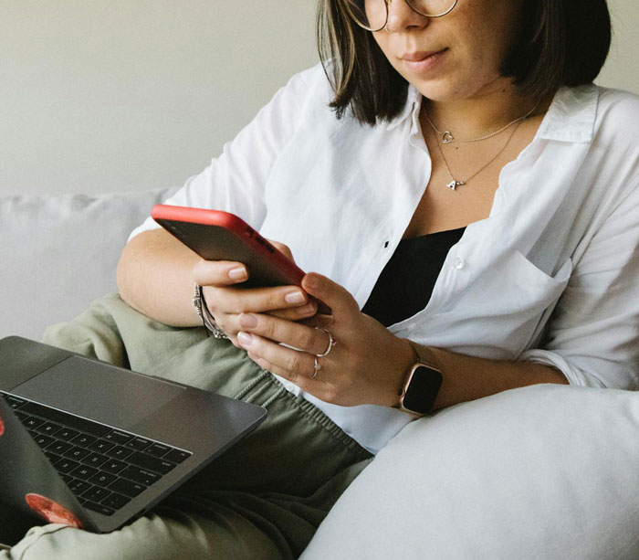 “I Thought The Spelling Was A Joke”: Parents Angry After Friend Gets Honest About Their Baby’s Name “I Thought The Spelling Was A Joke”: Parents Angry After Friend Gets Honest About Their Baby’s Name