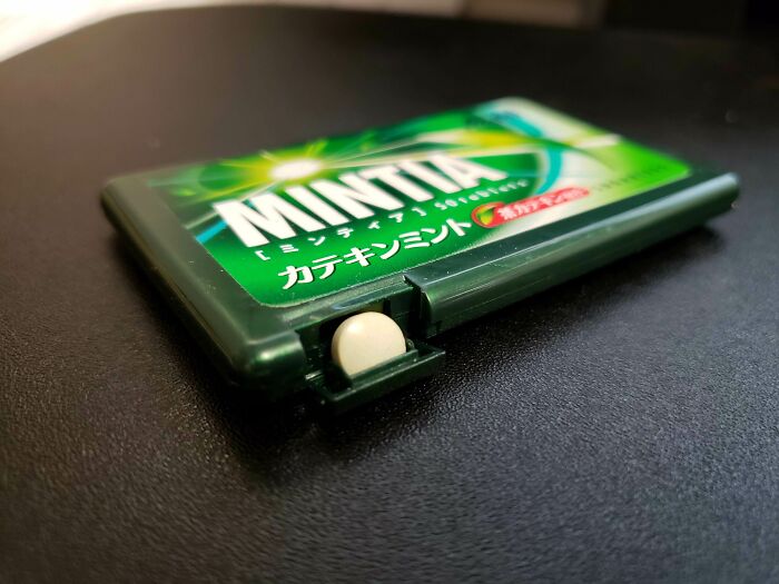 Japanese Mint Package That Dispenses Individual Mints