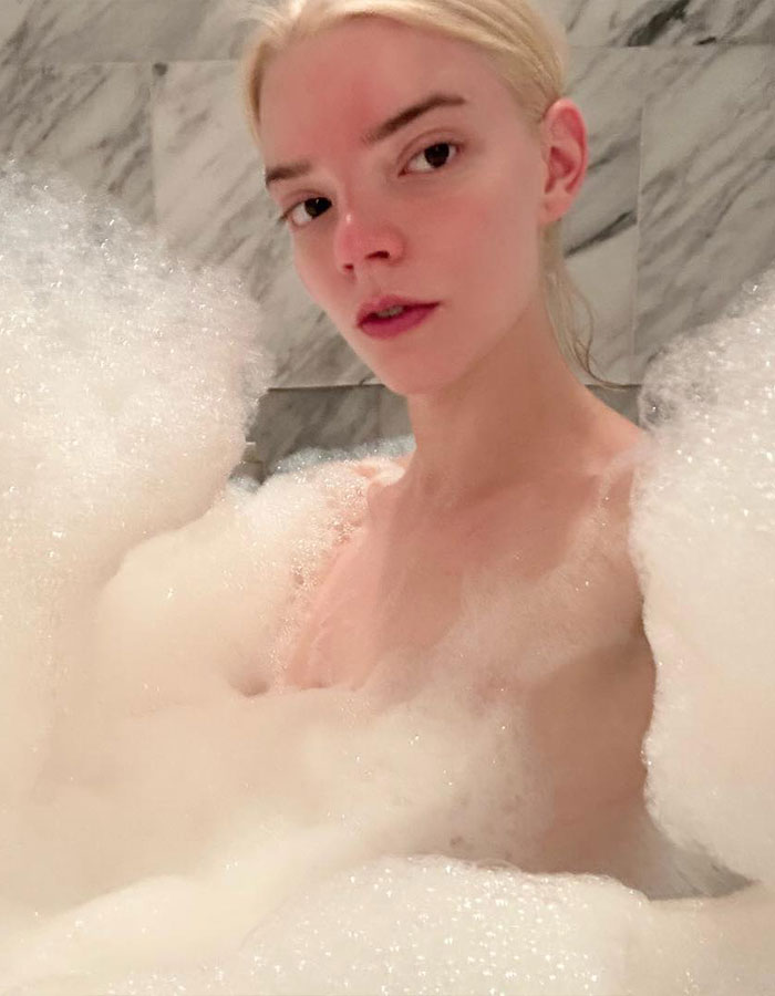 People Slam Anya Taylor-Joy Over “Vulgar” Outfit That She Wore At Her Mad Max Movie Premiere People Slam Anya Taylor-Joy Over “Vulgar” Outfit That She Wore At Her Mad Max Movie Premiere