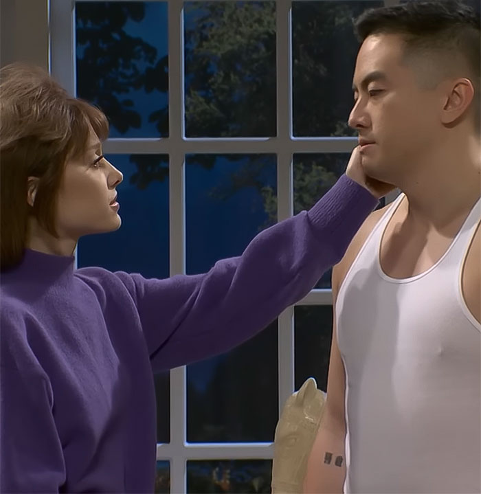 Fans React After Bowen Yang Apologizes To Ariana Grande For SNL Kiss That Left Her “Shaking” Fans React After Bowen Yang Apologizes To Ariana Grande For SNL Kiss That Left Her “Shaking”