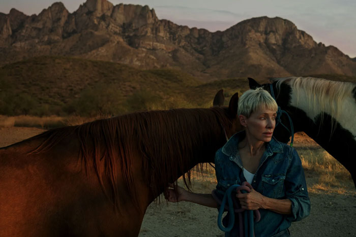 "The Outrage Is Appropriate": Vanity Fair Slammed For Glorifying Author Who "Groomed" 16YO Girl "The Outrage Is Appropriate": Vanity Fair Slammed For Glorifying Author Who "Groomed" 16YO Girl