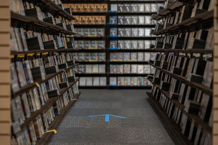 Man Creates Blockbuster VHS Store In His Tiny Bedroom Closet, Says "This Is Art" Man Creates Blockbuster VHS Store In His Tiny Bedroom Closet, Says "This Is Art"