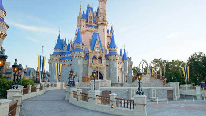 Man Arrested At Disney World For Assaulting Woman In Front Of Horrified Families And Children Man Arrested At Disney World For Assaulting Woman In Front Of Horrified Families And Children