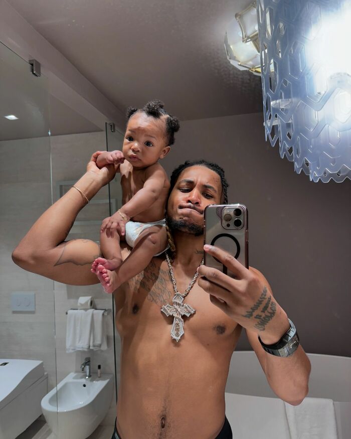 Halle Bailey Lashes Out After Son’s Appearance In Unauthorized Livestream: "I Am His Protector” Halle Bailey Lashes Out After Son’s Appearance In Unauthorized Livestream: "I Am His Protector”