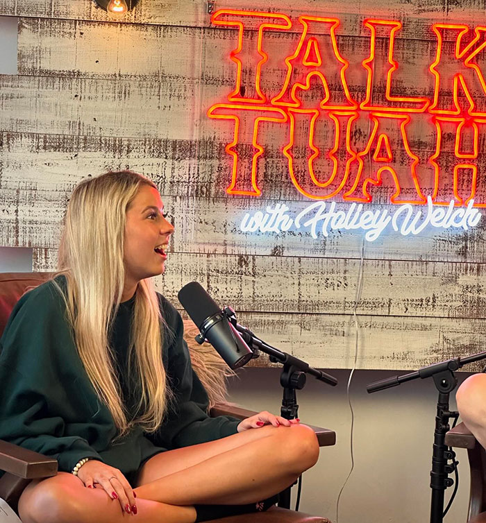 Hawk Tuah Girl Refuses To Thank Creator Who Helped Her Become An Internet Sensation Hawk Tuah Girl Refuses To Thank Creator Who Helped Her Become An Internet Sensation