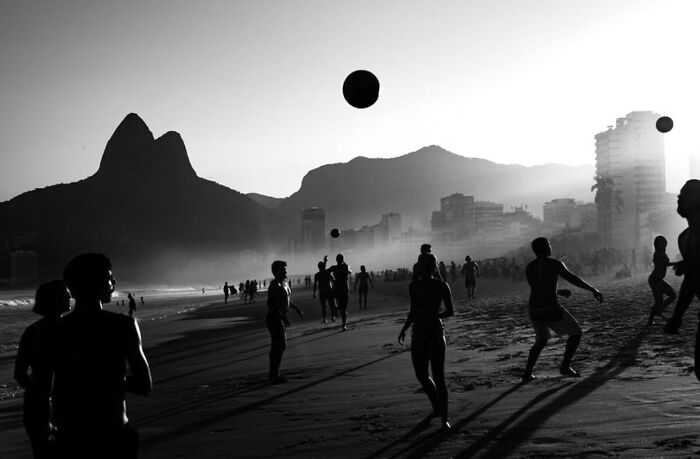 Fine Art: Sandra Cattaneo Adorno - Monochrome Ipanema
