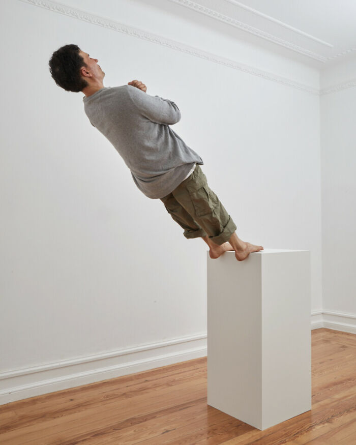 Artist Uses Hyperrealistic Sculptures To Explore Society Through Absurdity Artist Uses Hyperrealistic Sculptures To Explore Society Through Absurdity