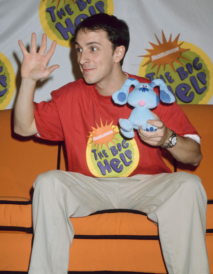 "Made Me Sob": Steve From ‘Blue’s Clues' Drops Beautifully Silent Video For “The Kids He Raised” "Made Me Sob": Steve From ‘Blue’s Clues' Drops Beautifully Silent Video For “The Kids He Raised”