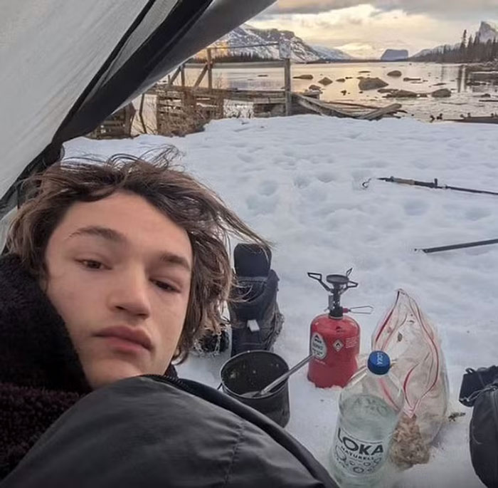 YouTuber Sends Heartbreaking Final Message Before Passing Away While Filming In Snowstorm YouTuber Sends Heartbreaking Final Message Before Passing Away While Filming In Snowstorm