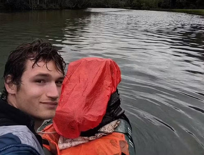 YouTuber Sends Heartbreaking Final Message Before Passing Away While Filming In Snowstorm YouTuber Sends Heartbreaking Final Message Before Passing Away While Filming In Snowstorm