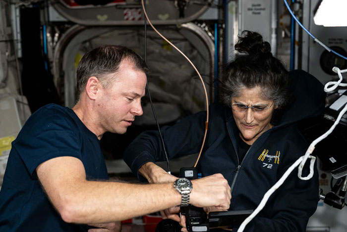 Stranded Astronaut Finally Breaks Silence On Health Scare After Her "Gaunt" Photo Goes Viral Stranded Astronaut Finally Breaks Silence On Health Scare After Her "Gaunt" Photo Goes Viral