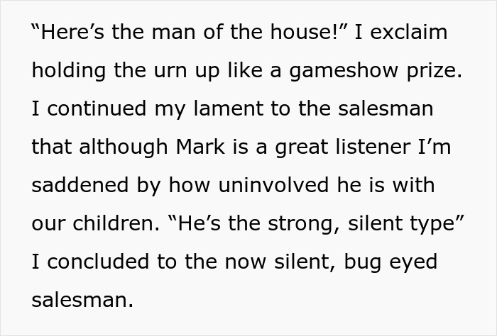 Woman Brings Out Her Husband's Ashes And Bursts Into Tears After Rude Guy's Demands Woman Brings Out Her Husband's Ashes And Bursts Into Tears After Rude Guy's Demands
