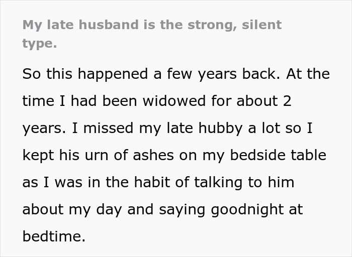Woman Brings Out Her Husband's Ashes And Bursts Into Tears After Rude Guy's Demands Woman Brings Out Her Husband's Ashes And Bursts Into Tears After Rude Guy's Demands