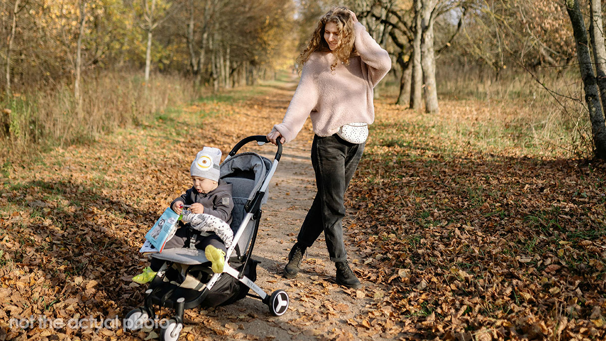 Sis Accuses Woman Of “Ruining Family Bonds” Because She Won’t Babysit Niece For A $25 Coupon