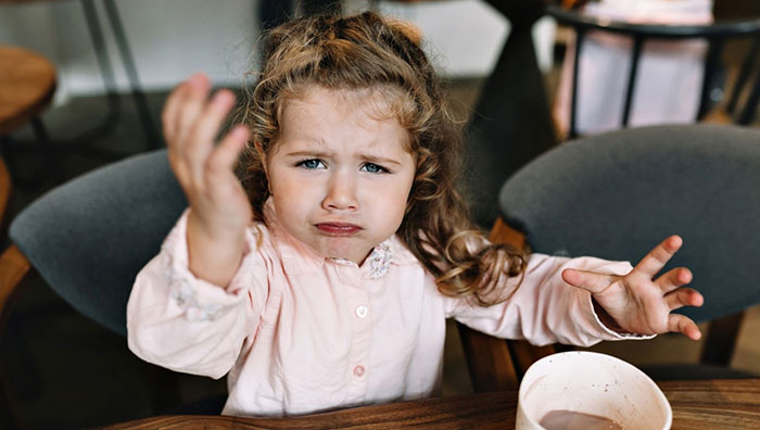 Man Always Babysits His Niece, But Refuses To Do So After She Calls Him A Slur Learned From Her Dad Man Always Babysits His Niece, But Refuses To Do So After She Calls Him A Slur Learned From Her Dad