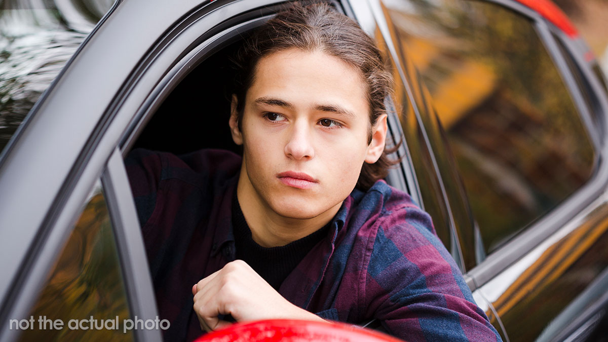 Bro’s Chronic Lateness Affects Whole Family, Livid Sibling Decides To Do The Same To Him