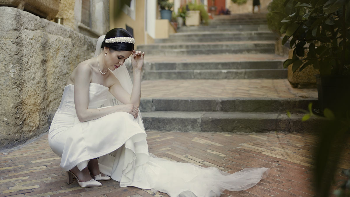 Bride Refuses To Forgive Brother’s GF After Seizure Stunt Hijacks Her Wedding